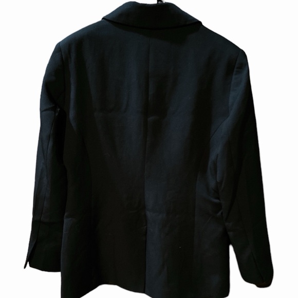 Miss Selfridge Petite Oversized Double Breasted blazer. - Picture 9 of 16